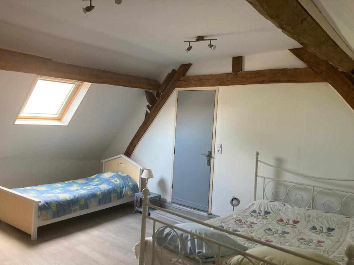Le calme à la campagne Apartamento Besson Exterior foto